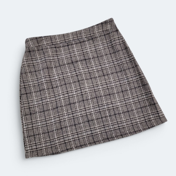 Dazy Plaid Brown Mini Skirt Size XL - Picture 1 of 13